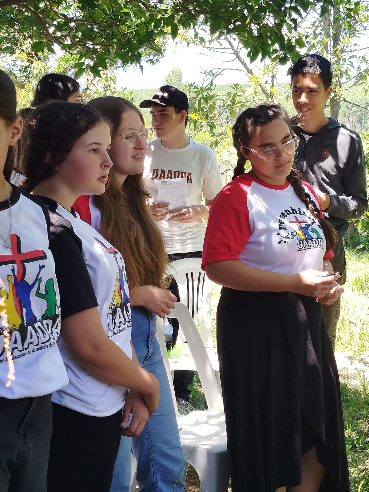 Dia Mundial do Desenhista: Adolescentes da UAADPA usam a arte para o Reino de Deus