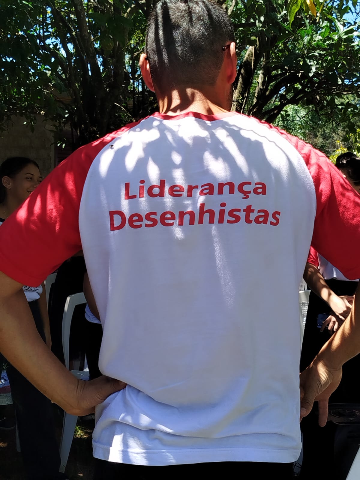 Dia Mundial do Desenhista: Adolescentes da UAADPA usam a arte para o Reino de Deus