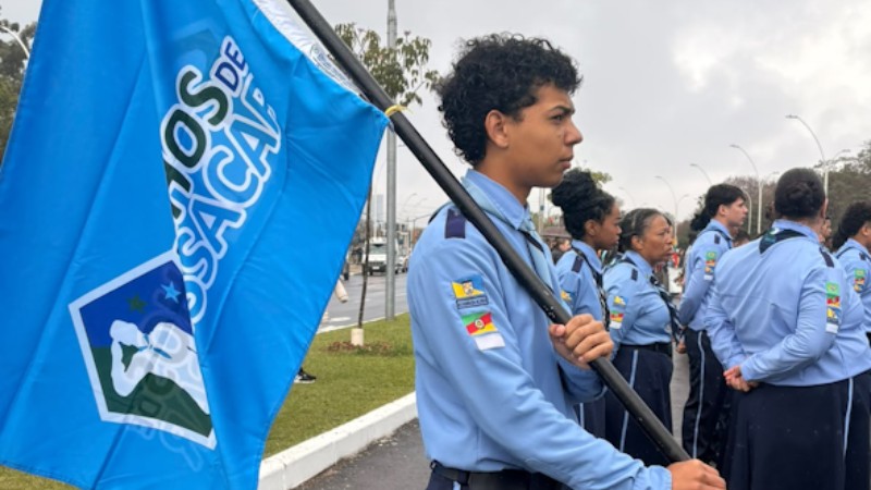 Projeto Filhos de Issacar participa do desfile de 7 de Setembro em Porto Alegre